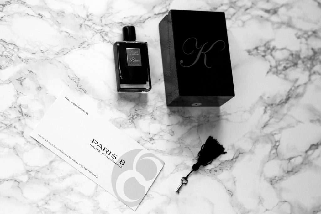 LIFESTYLE - PARIS 8 Haute Parfumerie Box Luxembourg Luxemburg blogger duft parfum monaco parfüm kilian straight to heavon shiseido